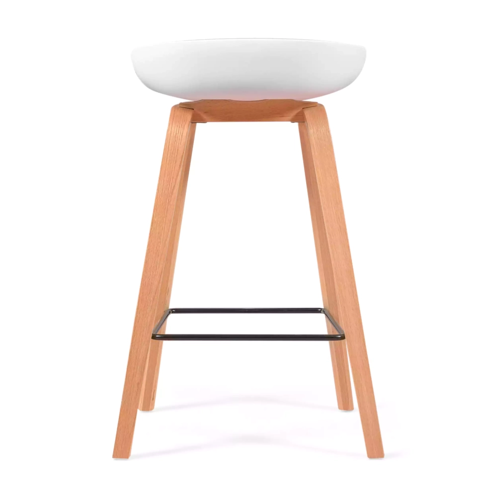 Ottieni lo sgabello in legno di faggio nordico - Mobile Design