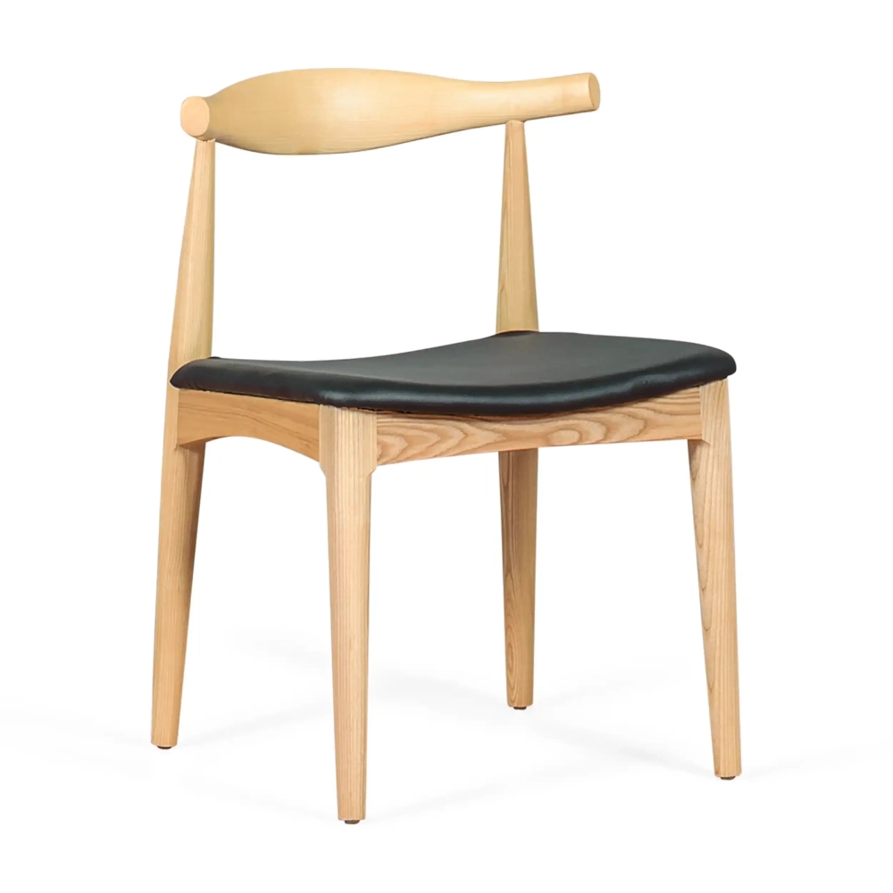Replica della famosa sedia Elbow, disegnata da Hans J. Wegner