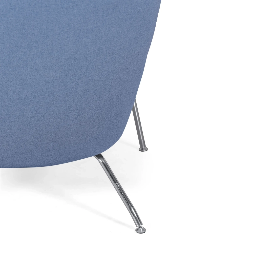 Replica della poltrona Wing CH445 del designer Hans J. Wegner