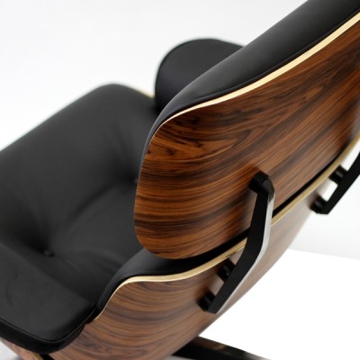 Replica Eames Lounge chair original por Charles & Ray Eames