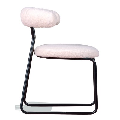 Chaise design Oxford tapissée en bouclé